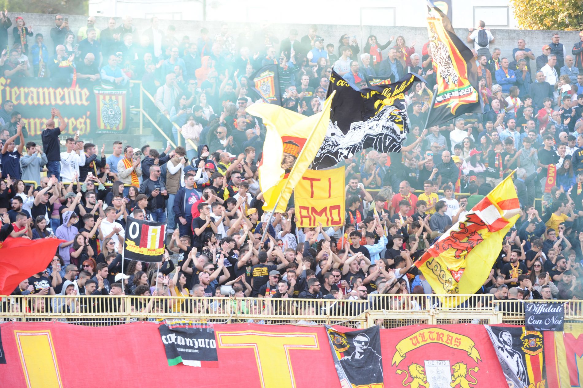 generica_tifosi_catanzaro