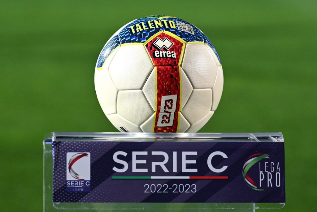 pallone-serie-c-catanzaro