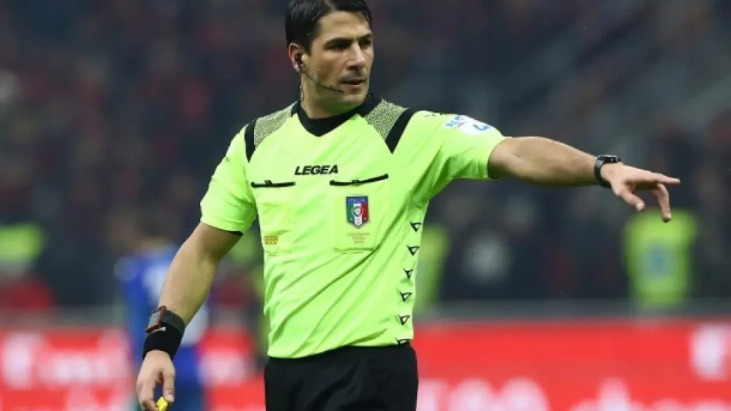 Gianluca_Manganiello_arbitro