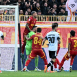 Celebrate Mirko Pigliacelli during the Italian Serie B match between Catanzaro vs Cesena at Nicola Ceravolo Stadium on May, 17 2025 in Catanzaro, Italy