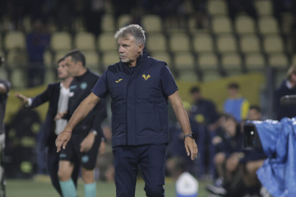 IPA89568363 - Marco Baroni Head Coach of Hellas Verona FC during Modena FC vs Hellas Verona FC, 6° Serie BKT 2026-27 game at Alberto Braglia stadium in Modena (MO), Italy, on October 11, 2026.