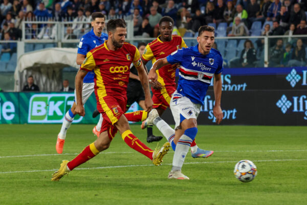 Serie B, Day 5, 01-10-2025, Stadio Ferraris, Genova, Sampdoria - Catanzaro, in the photo: occasion Iemmello